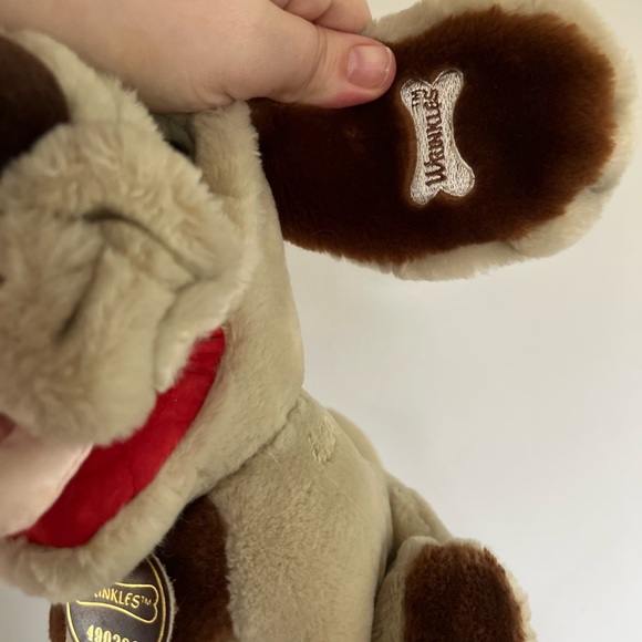 1983 Wrinkles the dog plush - Picture 2 of 9